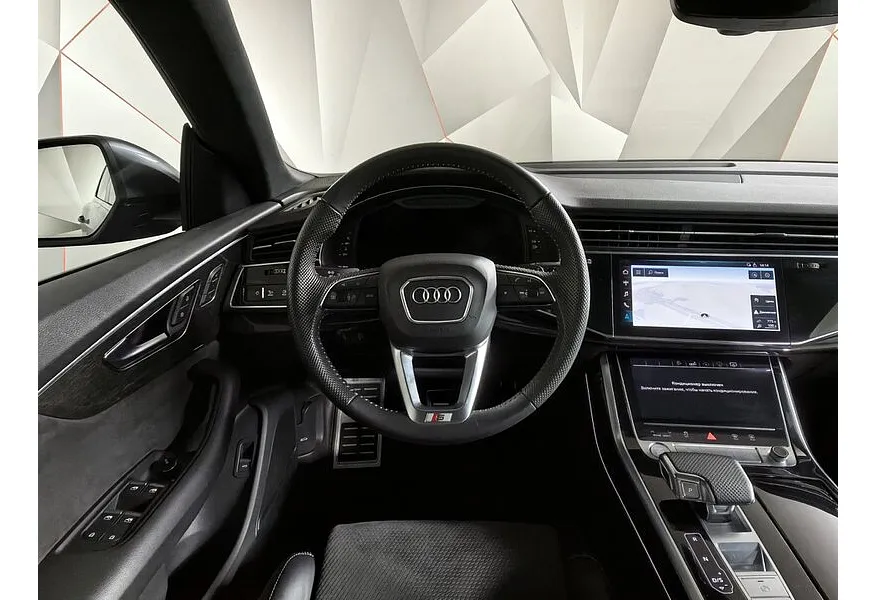 Audi Q8 45 TDI Tiptronic quattro (249 л.с.) Серый в АВИЛОН. Слайд №12