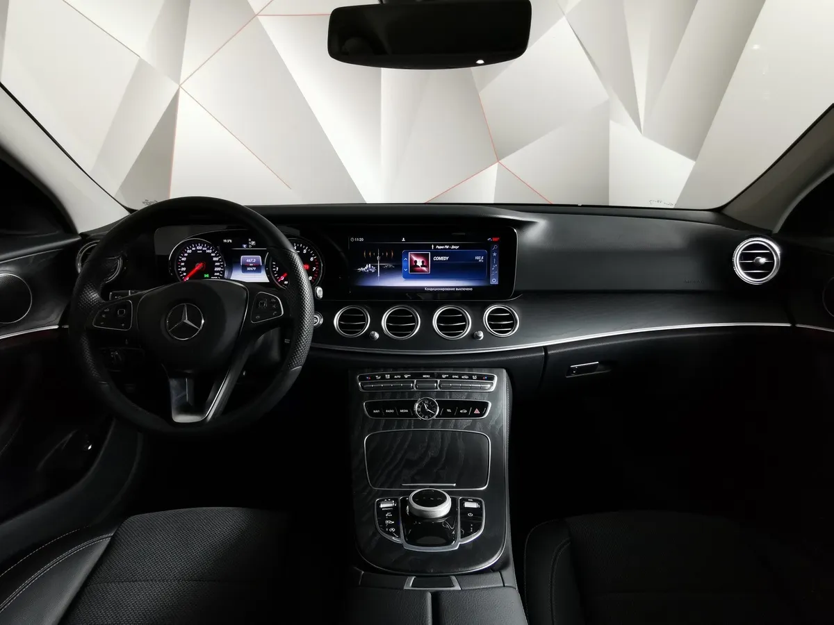 Mercedes-Benz E-Класс E 200 9G-TRONIC (197 л.с.) Синий в АВИЛОН. Слайд №14