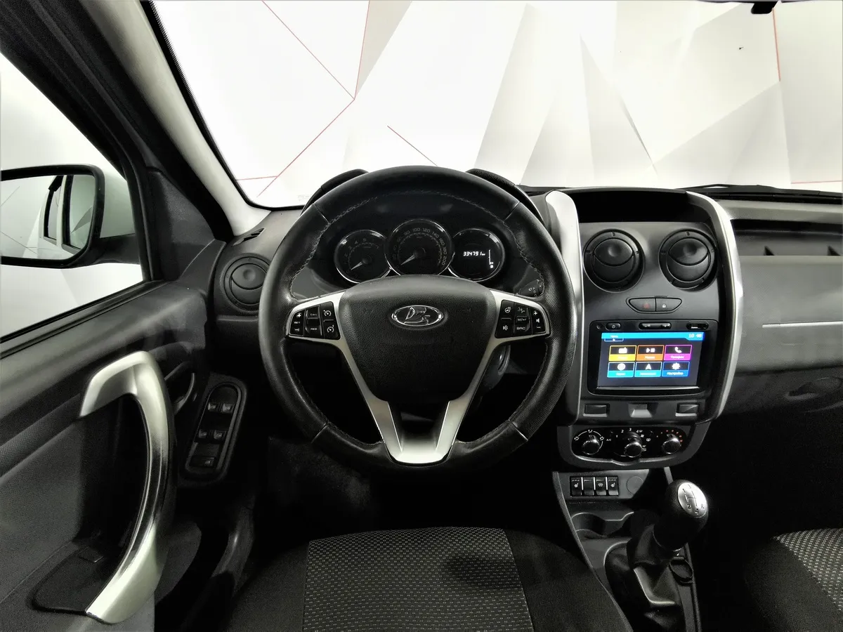 ВАЗ (Lada) Largus 1.6 MT 16 кл (5 мест) (105 л.с.) Белый в АВИЛОН. Слайд №19