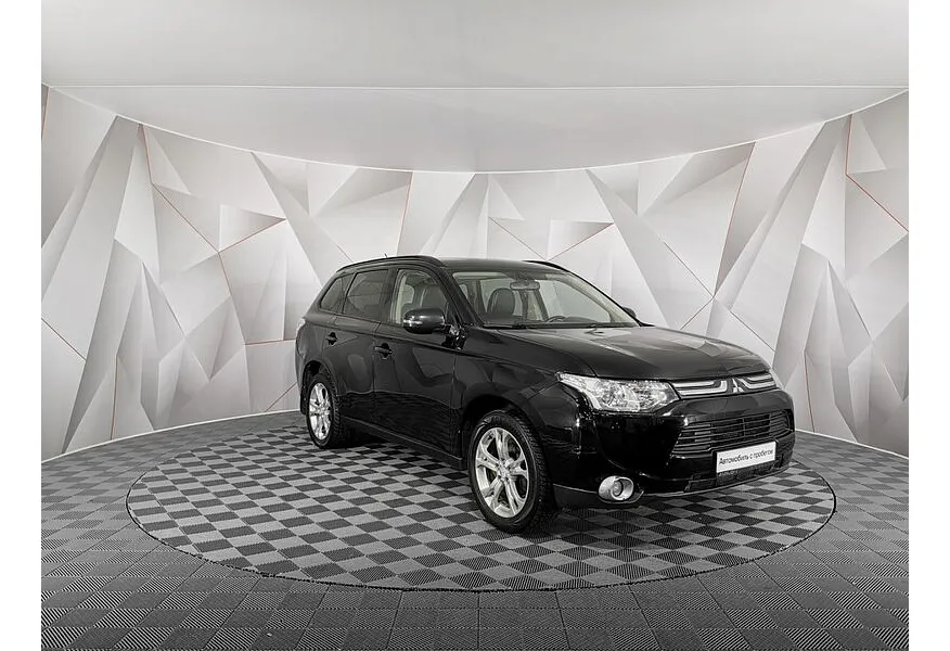 Mitsubishi Outlander 2.4 CVT 4WD (167 л.с.) Черный в АВИЛОН. Слайд №3