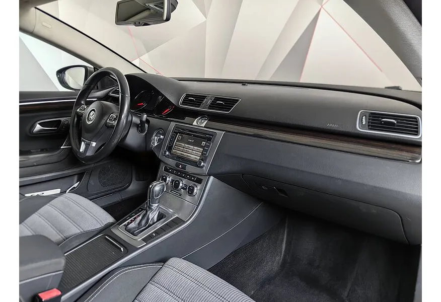 Volkswagen Passat CC 1.8 TSI DSG (152 л.с.) Бежевый в АВИЛОН. Слайд №12