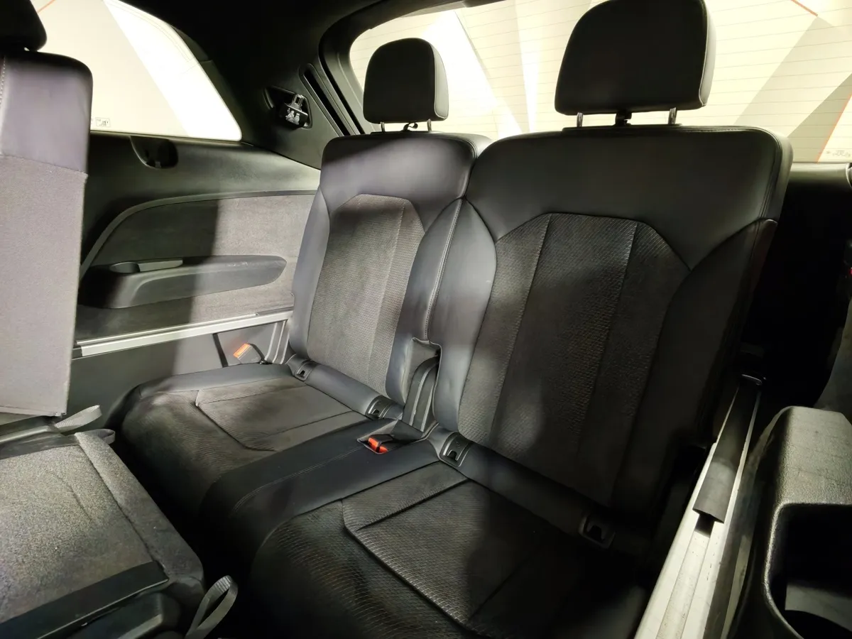 Audi Q7 3.0 TDI Tiptronic quattro (286 л.с.) Черный в АВИЛОН. Слайд №27