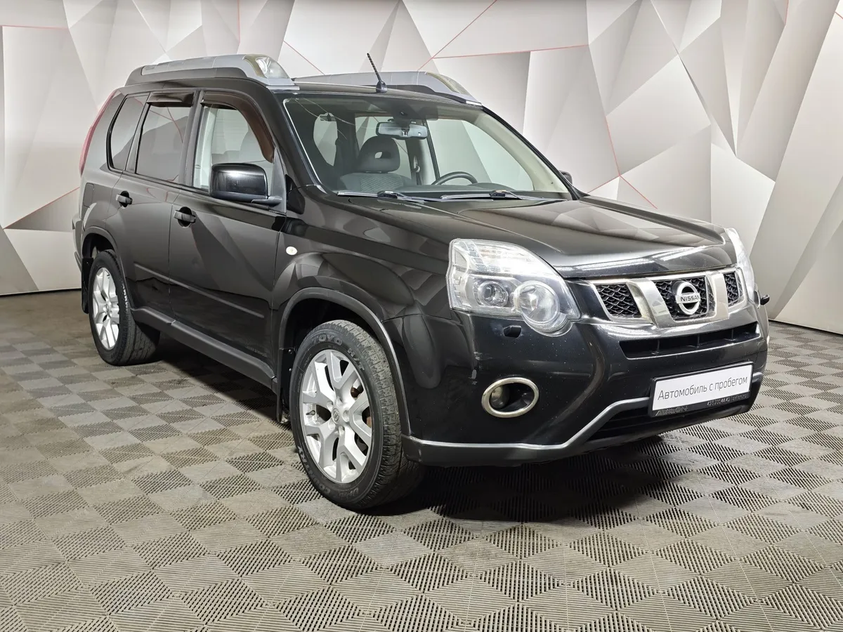 Nissan X-Trail 2.0 CVT AWD (141 л.с.) Черный в АВИЛОН. Слайд №2