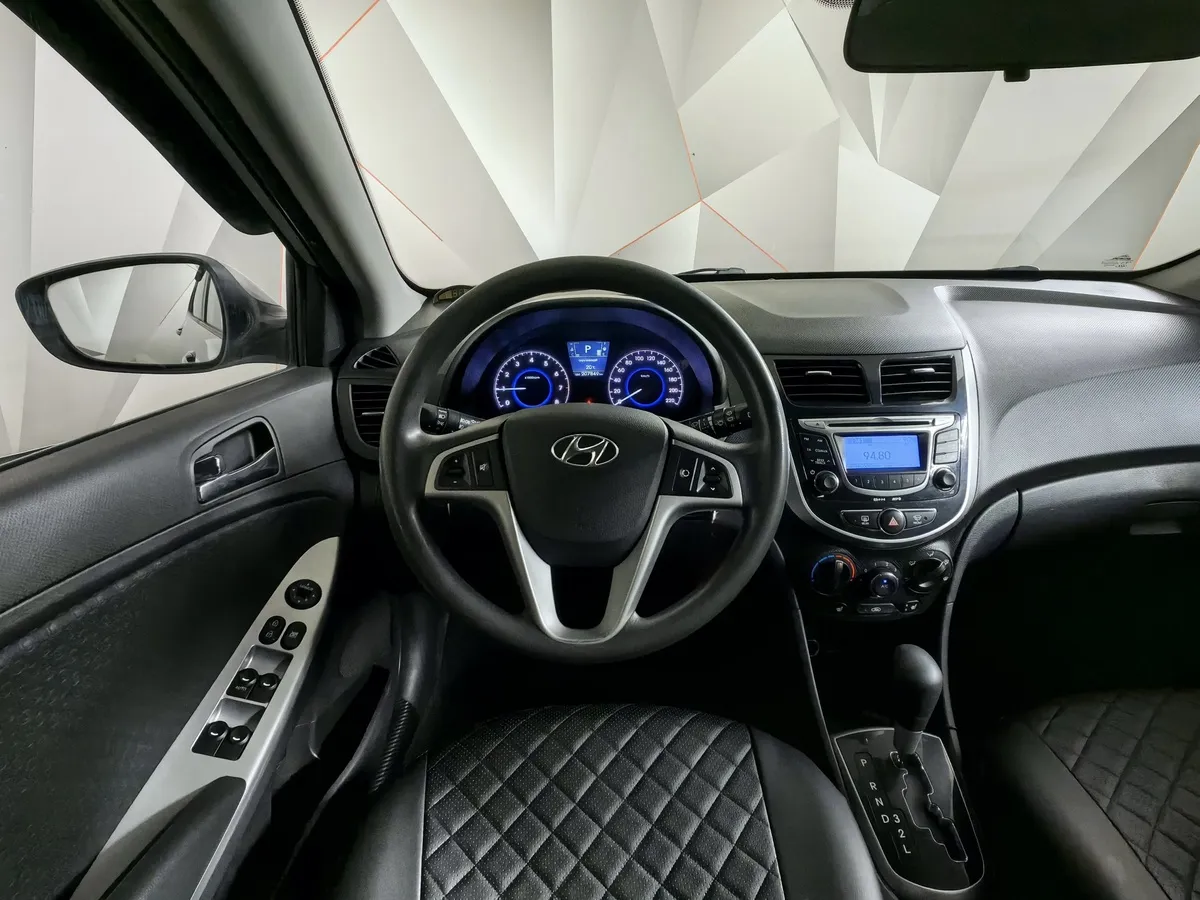 Hyundai Solaris 1.6 AT (123 л.с.) Active Серебристый в АВИЛОН. Слайд №20