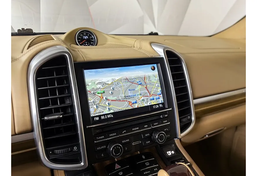 Porsche Cayenne GTS 4.8 Tiptronic AWD (420 л.с.) Белый в АВИЛОН. Слайд №20