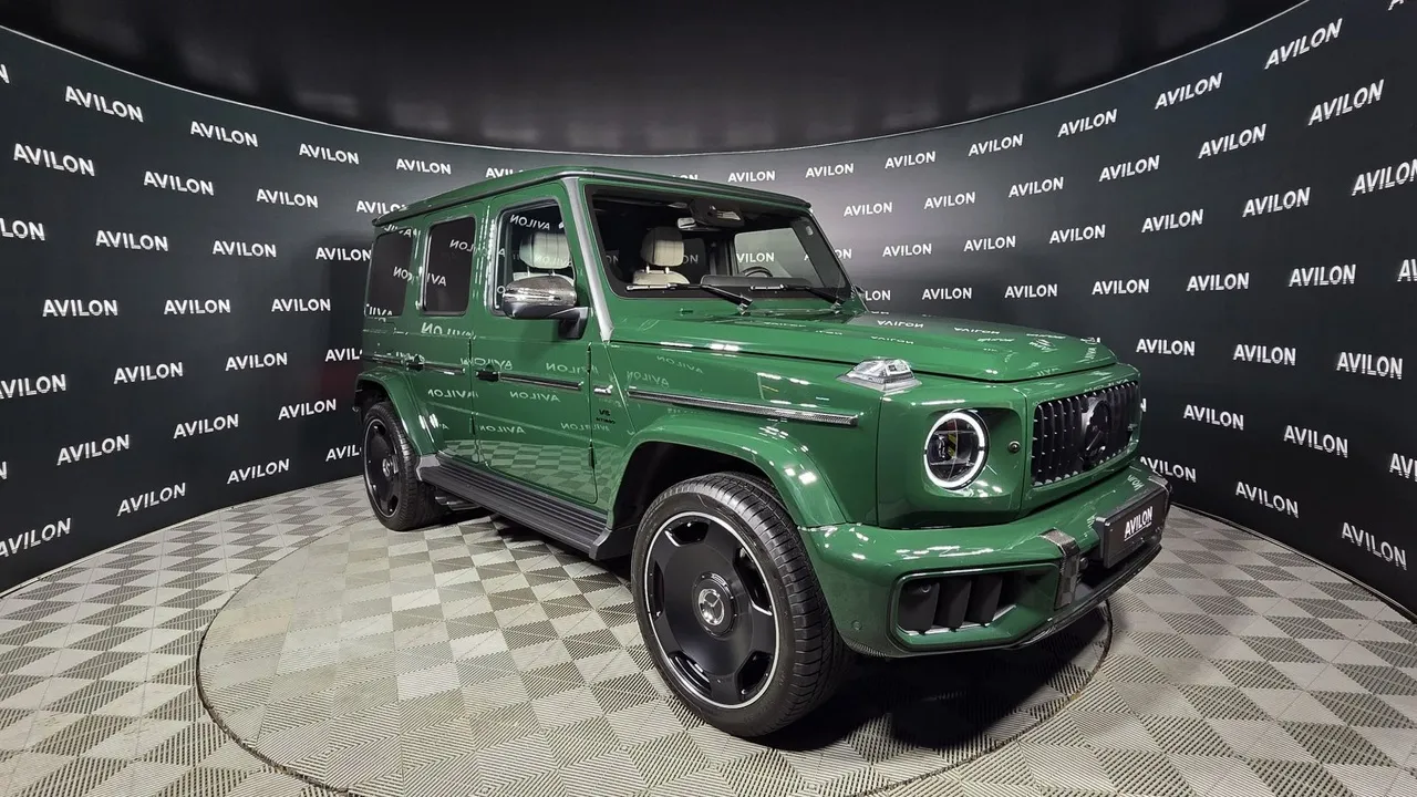 Mercedes-Benz G-Класс G 63 AMG Speedshift 4Matic (585 л.с.) Зеленый в АВИЛОН. Слайд №10