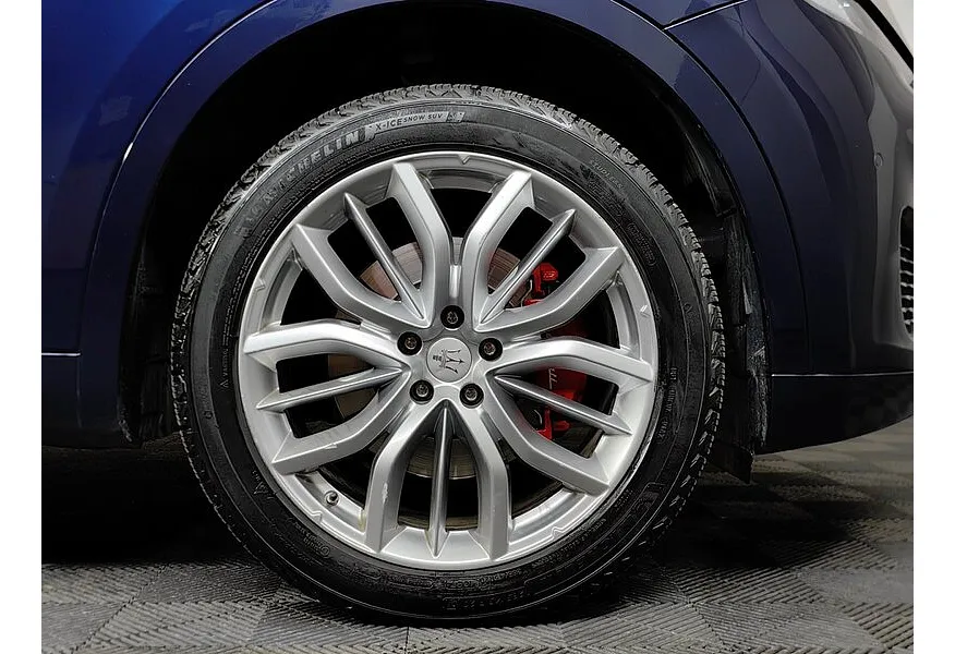 Maserati Levante Diesel 3.0 V6 AT (275 л.с.) Essence Синий в АВИЛОН. Слайд №9