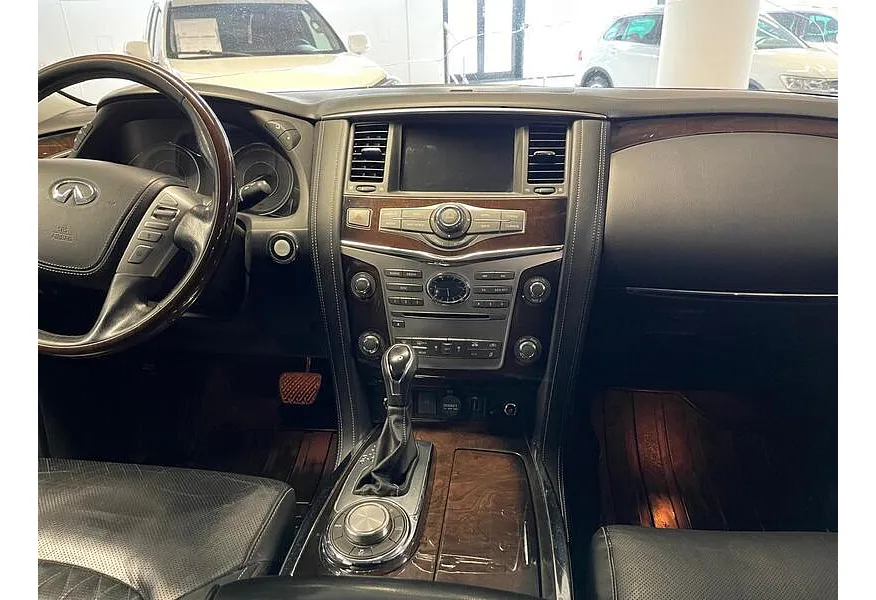 АВИЛОН - Infiniti QX80 5.6 АТ AWD (405 л.с.) Белый - slide 8