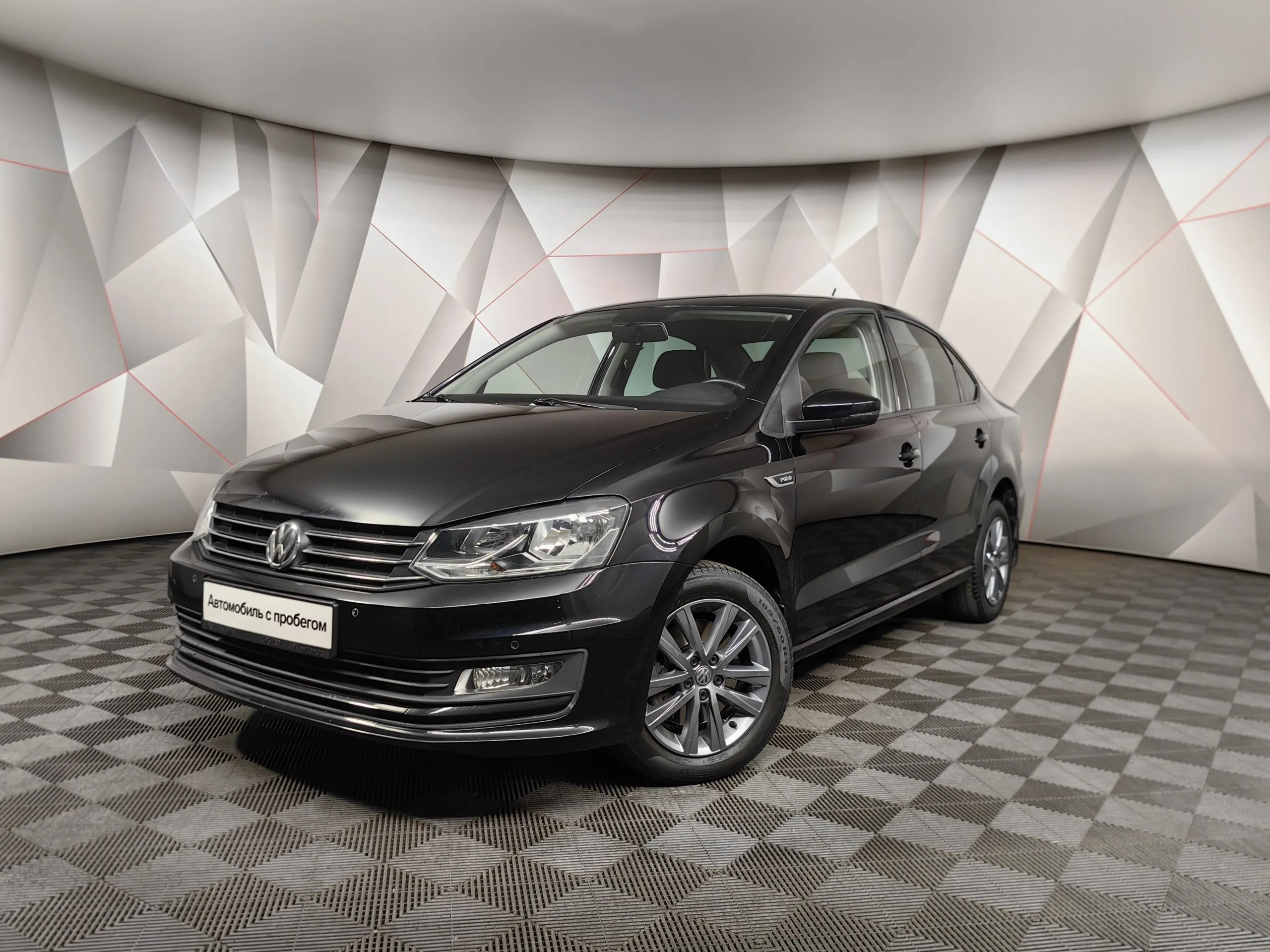 Volkswagen Polo 1.6 MT (105 л.с.) Черный в Москве № ТИ-UY41720. Купить  Volkswagen Polo V Механика Бензиновый с пробегом 85490 км. Цена 1495000