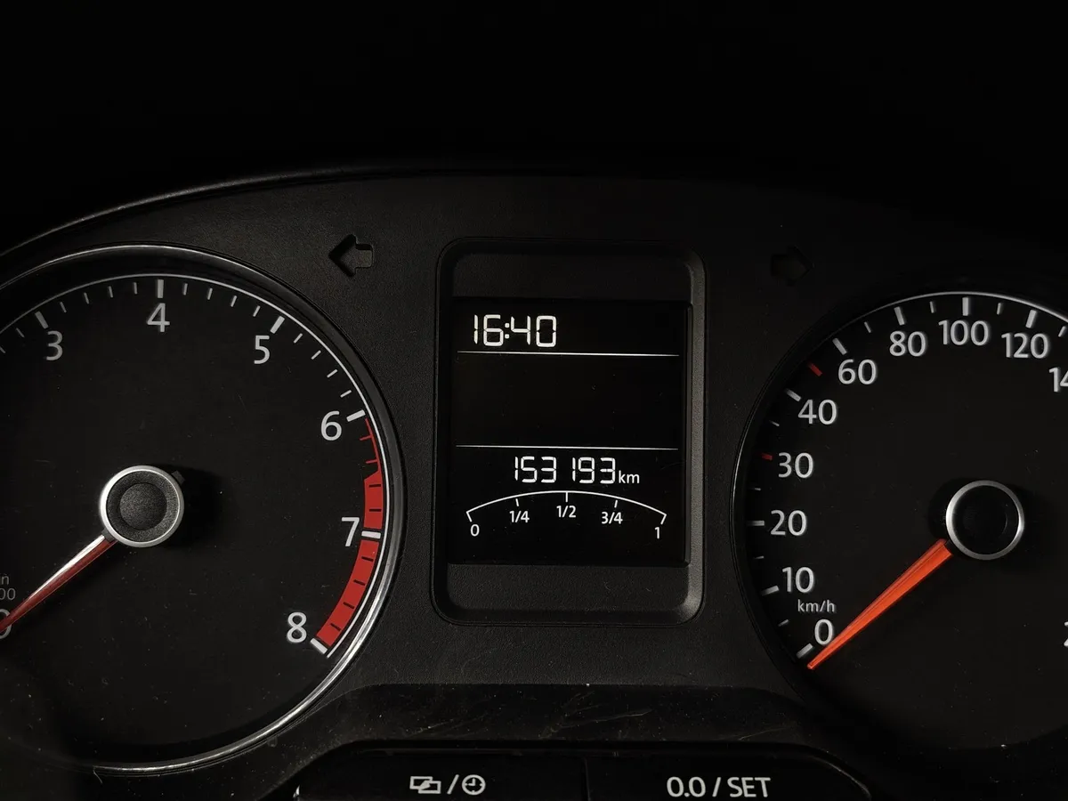 Volkswagen Polo 1.6 MPI AT (110 л.с.) Respect Бежевый в АВИЛОН. Слайд №15