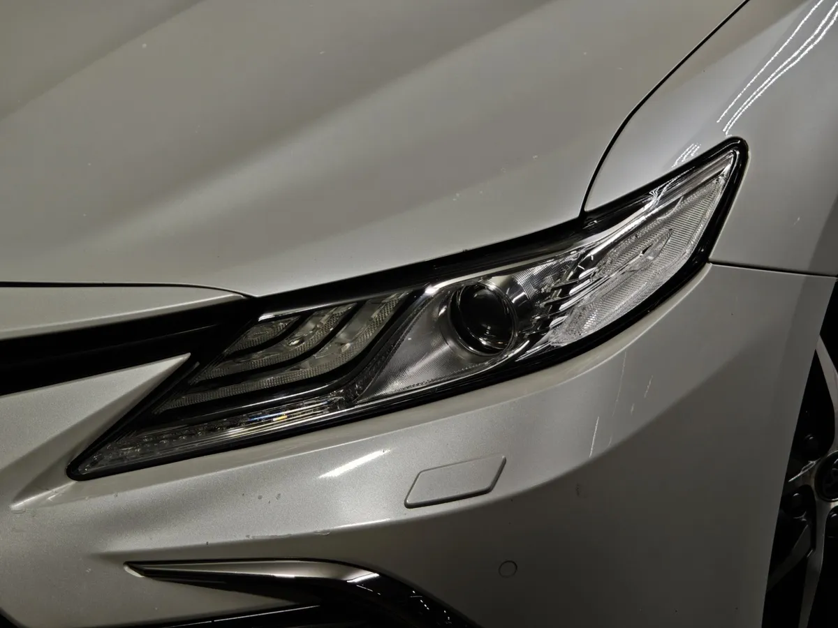 Toyota Camry 3.5 AT (249 л.с.) Белый в АВИЛОН. Слайд №10