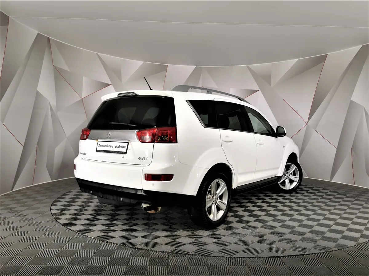 Peugeot 4007 2.4 CVT 4x4 (170 л.с.) Белый в АВИЛОН. Слайд №2