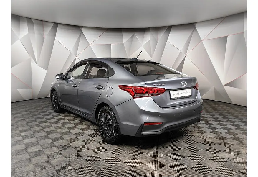 Hyundai Solaris 1.6 AT (123 л.с.) Comfort Серый в АВИЛОН. Слайд №4 Hyundai Solaris 1.6 AT (123 л.с.) Comfort Серый в АВИЛОН. Слайд №4