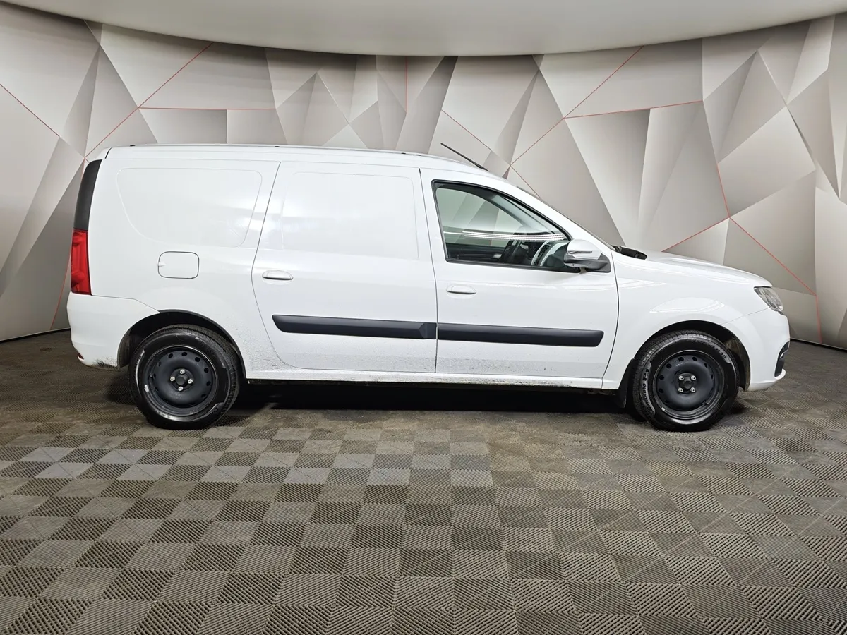 ВАЗ (Lada) Largus 1.6 MT 16 кл (5 мест) (105 л.с.) Белый в АВИЛОН. Слайд №6