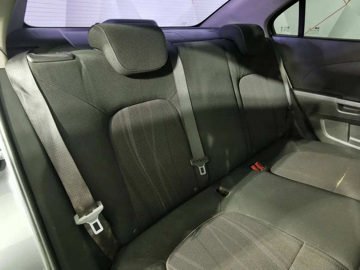 Chevrolet Aveo 1.6 AT (115 л.с.) Серый в АВИЛОН. Слайд №16