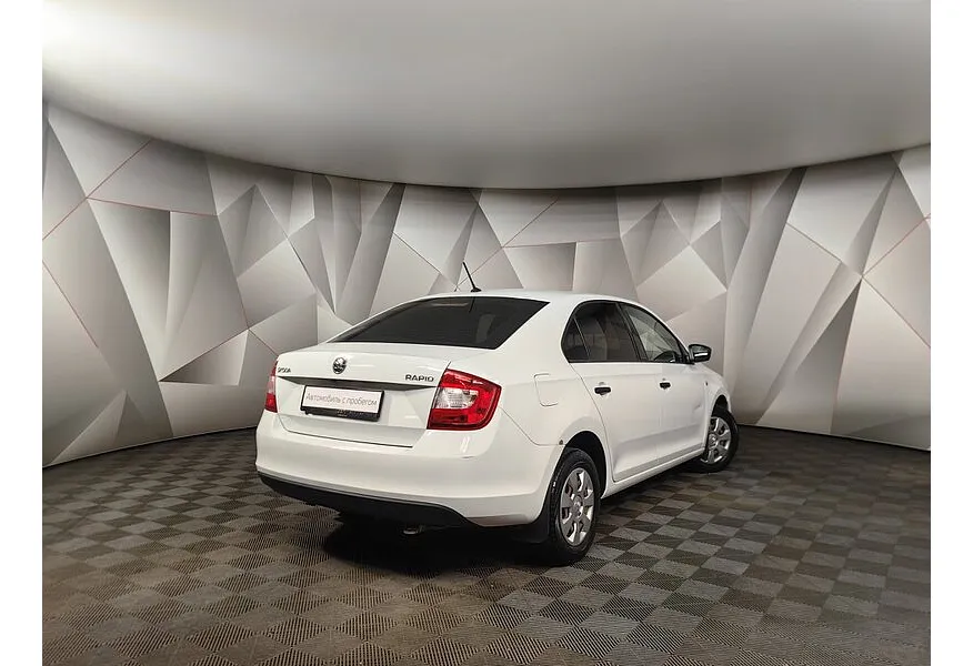 АВИЛОН - Skoda Rapid 1.6 MT (90 л.с.) Белый - slide 0