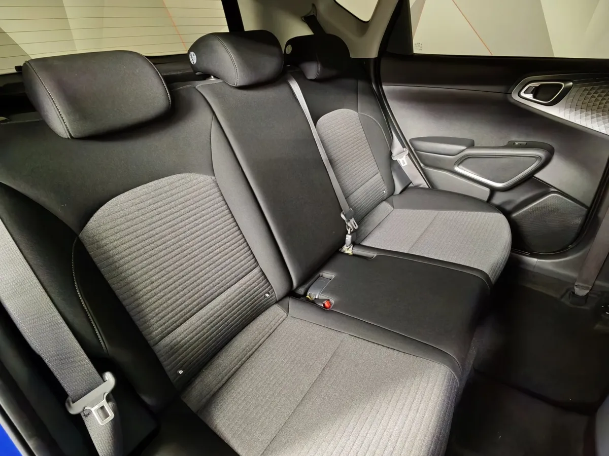 Kia Soul 2.0 MPI AT (150 л.с.) Luxe Синий в АВИЛОН. Слайд №17