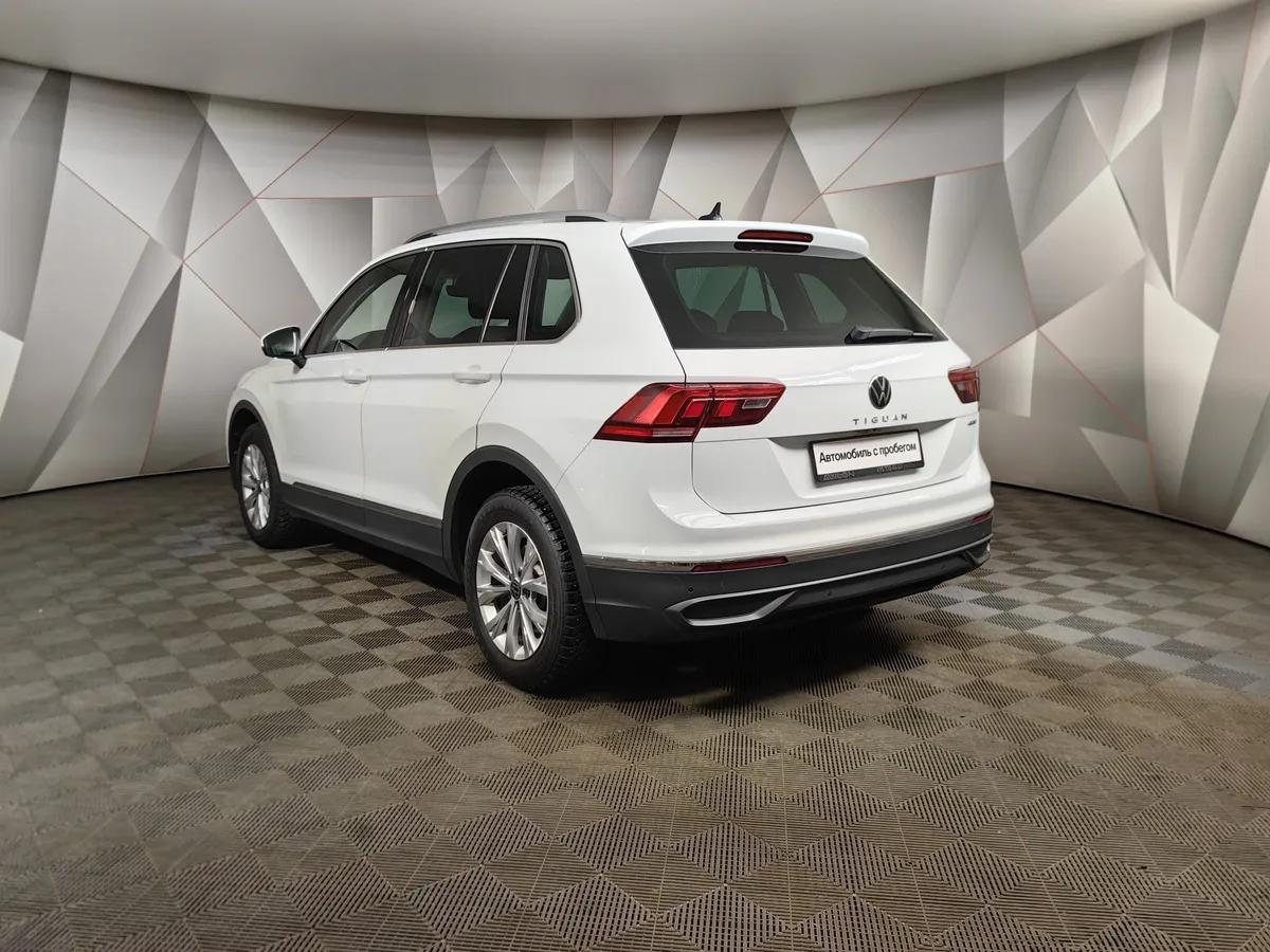 Volkswagen Tiguan 2.0 TSI 4Motion AT (180 л.с.) Status Белый в АВИЛОН. Слайд №4