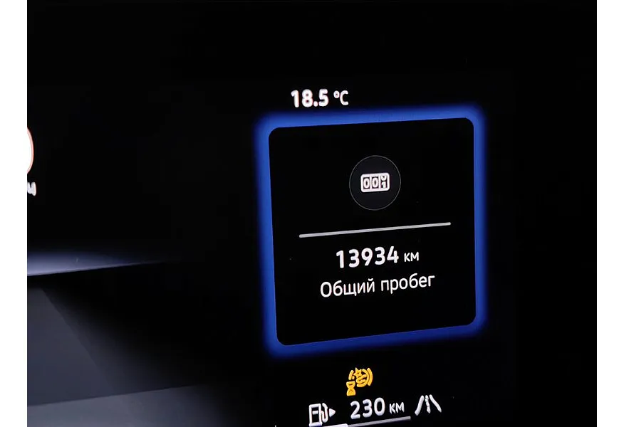 Volkswagen Tiguan 380 TSI 2.0 DSG 4WD (220 л.с.) R-Line Highline Черный в АВИЛОН. Слайд №17