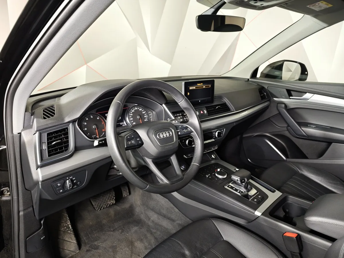 Audi Q5 2.0 TFSI S tronic quattro (249 л.с.) Sport Черный в АВИЛОН. Слайд №18
