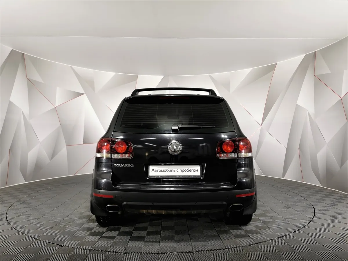 Volkswagen Touareg 3.2 Tiptronic (220 л.с.) Черный в АВИЛОН. Слайд №8