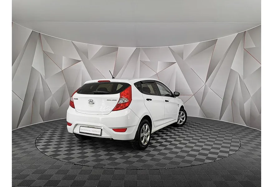 Hyundai Solaris 1.6 AT (123 л.с.) Active Белый в АВИЛОН. Слайд №2 Hyundai Solaris 1.6 AT (123 л.с.) Active Белый в АВИЛОН. Слайд №2