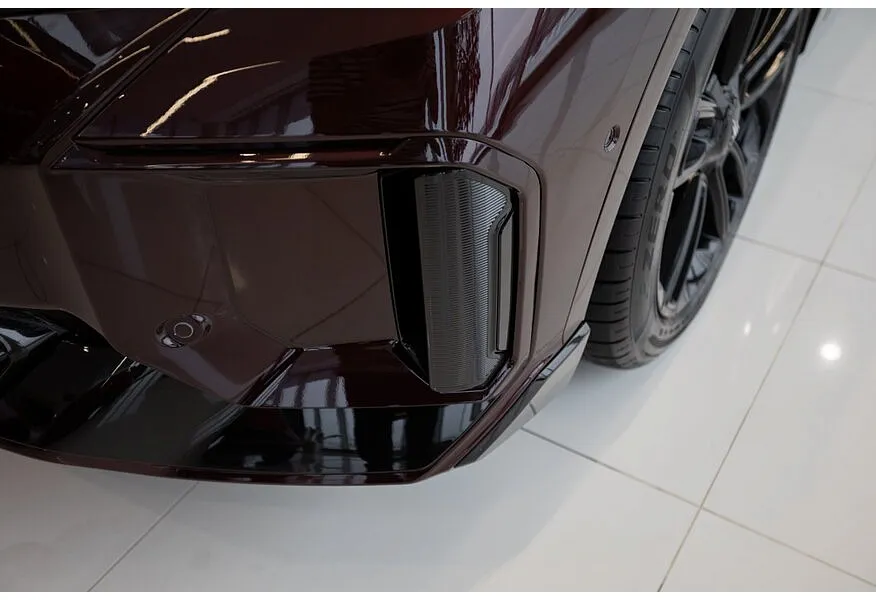 Voyah Free EVR 1.5 AT AWD (510 л.с.) Sport + Красный в АВИЛОН. Слайд №17