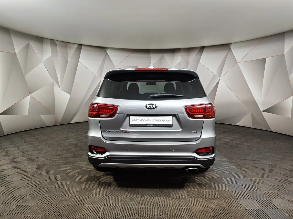 Kia Sorento 2.4 GDI AT AWD (188 л.с.) Prestige Серый в АВИЛОН. Слайд №8