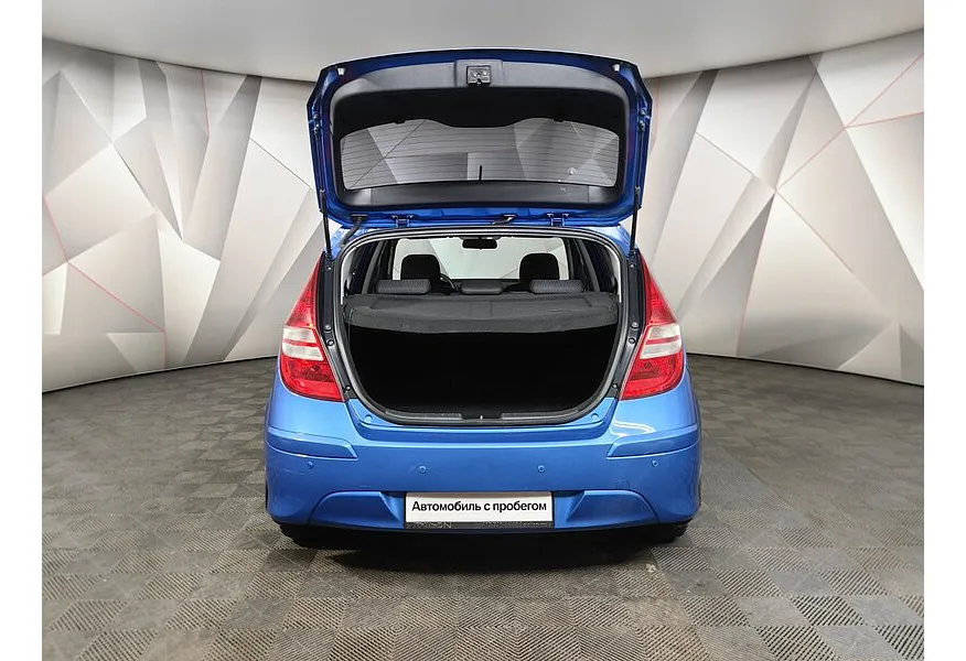 Hyundai i30 1.6 AT (126 л.с.) Синий в АВИЛОН. Слайд №11