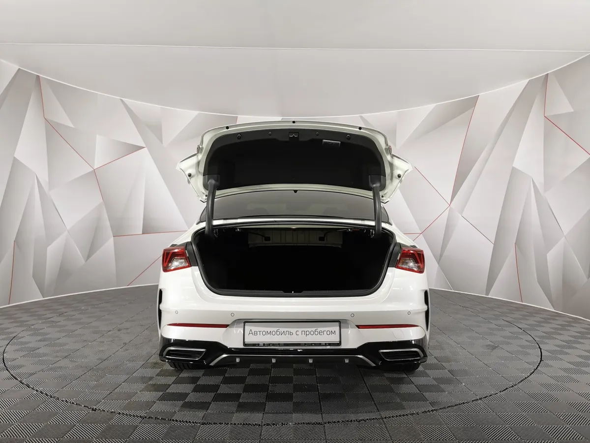 Kia K5 2.5 GDI AT 2WD (194 л.с.) Prestige Белый в АВИЛОН. Слайд №11