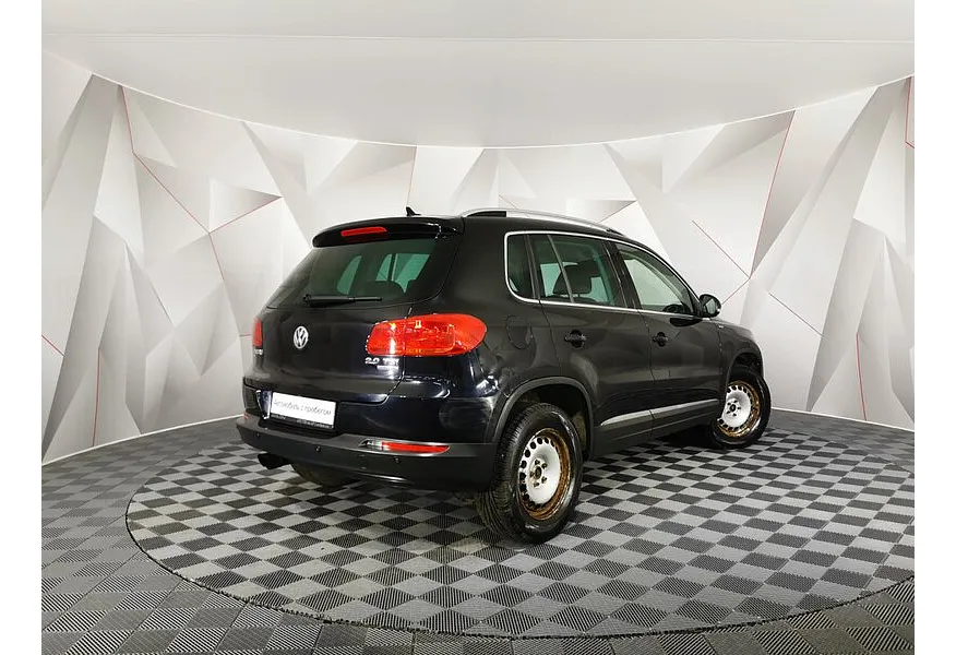 Volkswagen Tiguan 2.0 TSI 4Motion AT (170 л.с.) Sochi Edition Черный в АВИЛОН. Слайд №2