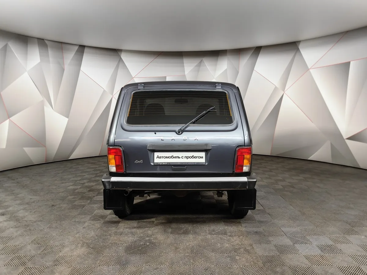 ВАЗ (Lada) 4x4 1.7 MT 8 кл. (83 л.с.) Серый в АВИЛОН. Слайд №8