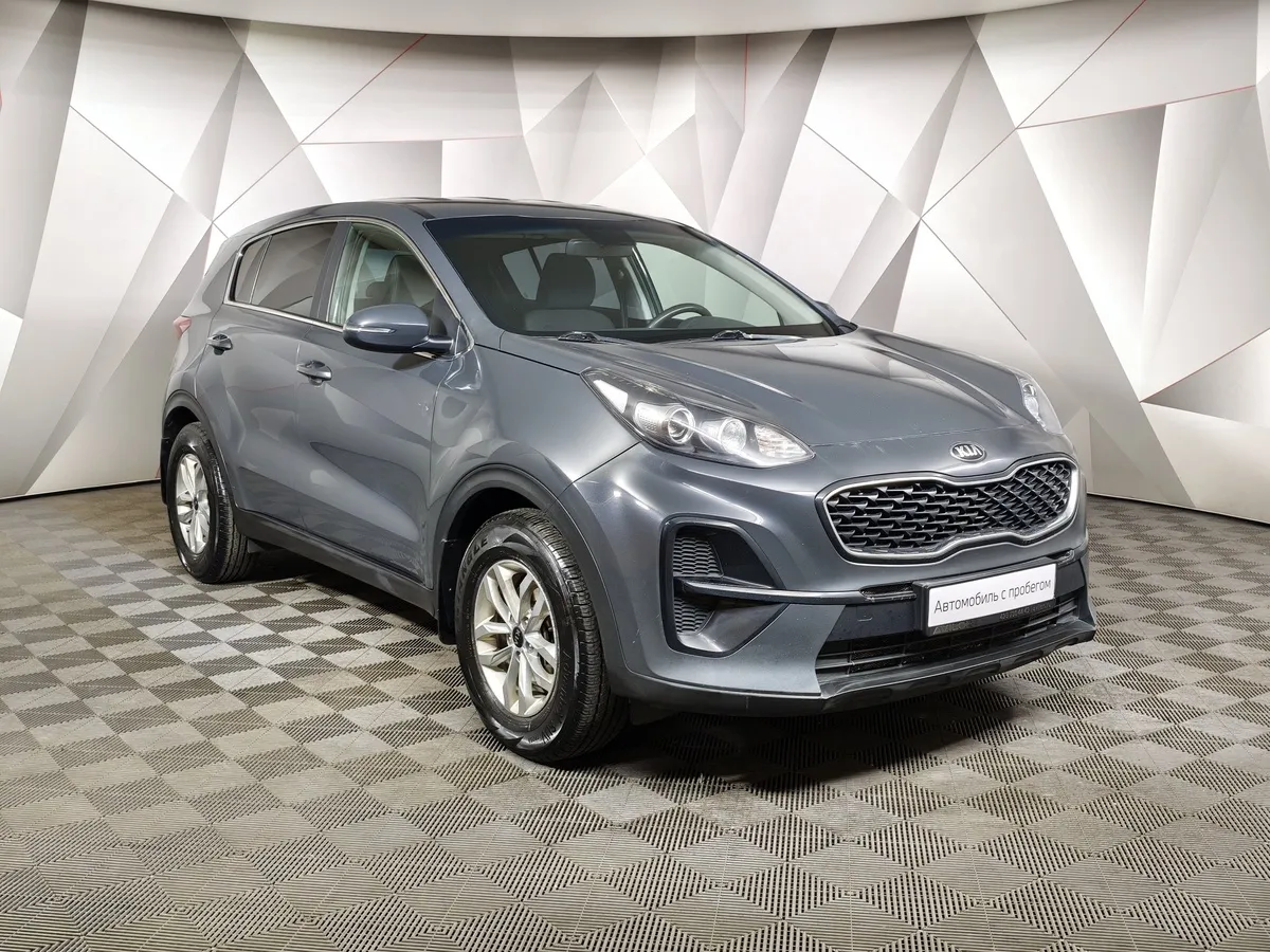 Kia Sportage 2.0 AT (150 л.с.) Comfort Серый в АВИЛОН. Слайд №3