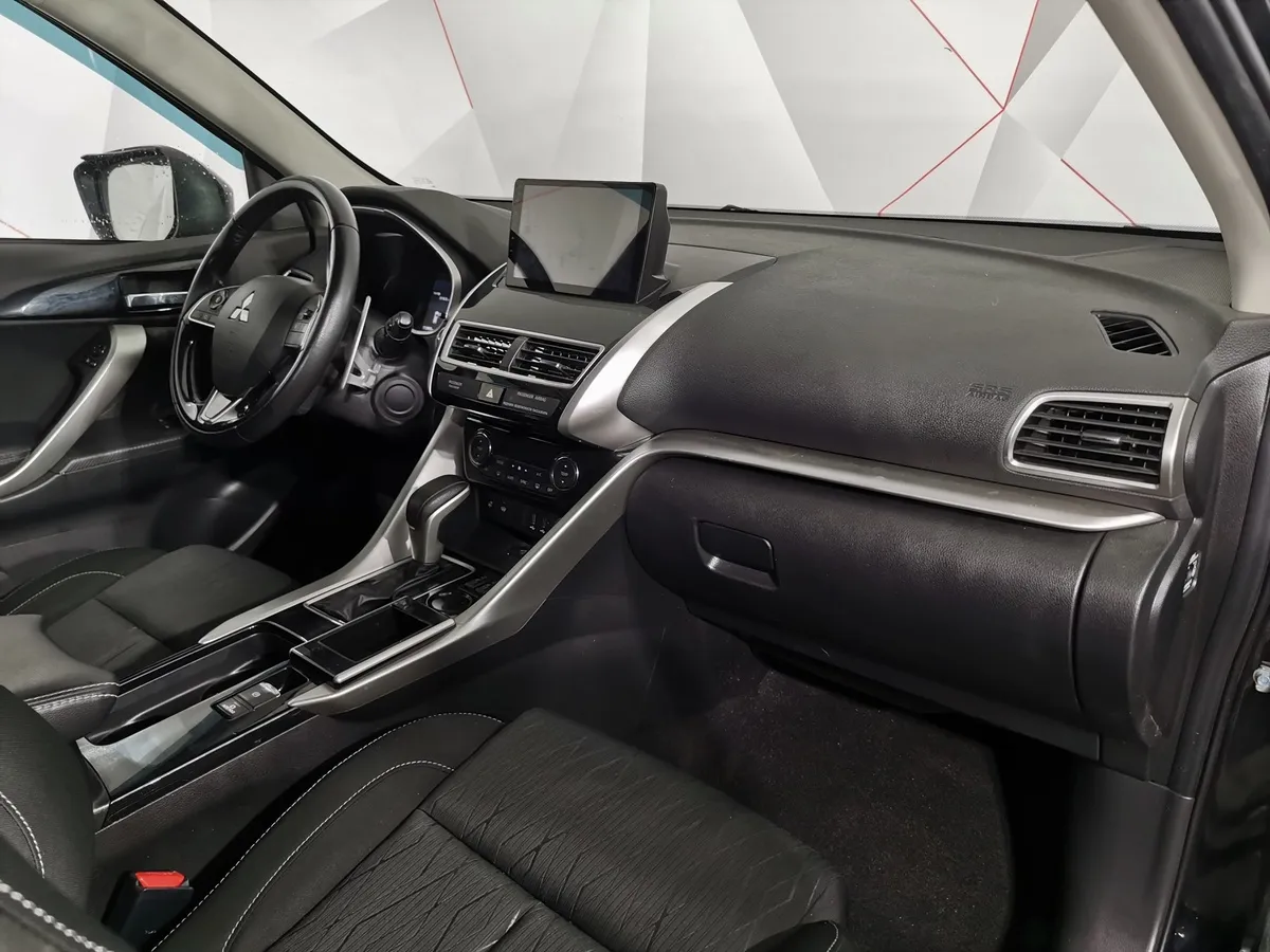 Mitsubishi Eclipse Cross 1.5 CVT (150 л.с.) Instyle Черный в АВИЛОН. Слайд №11