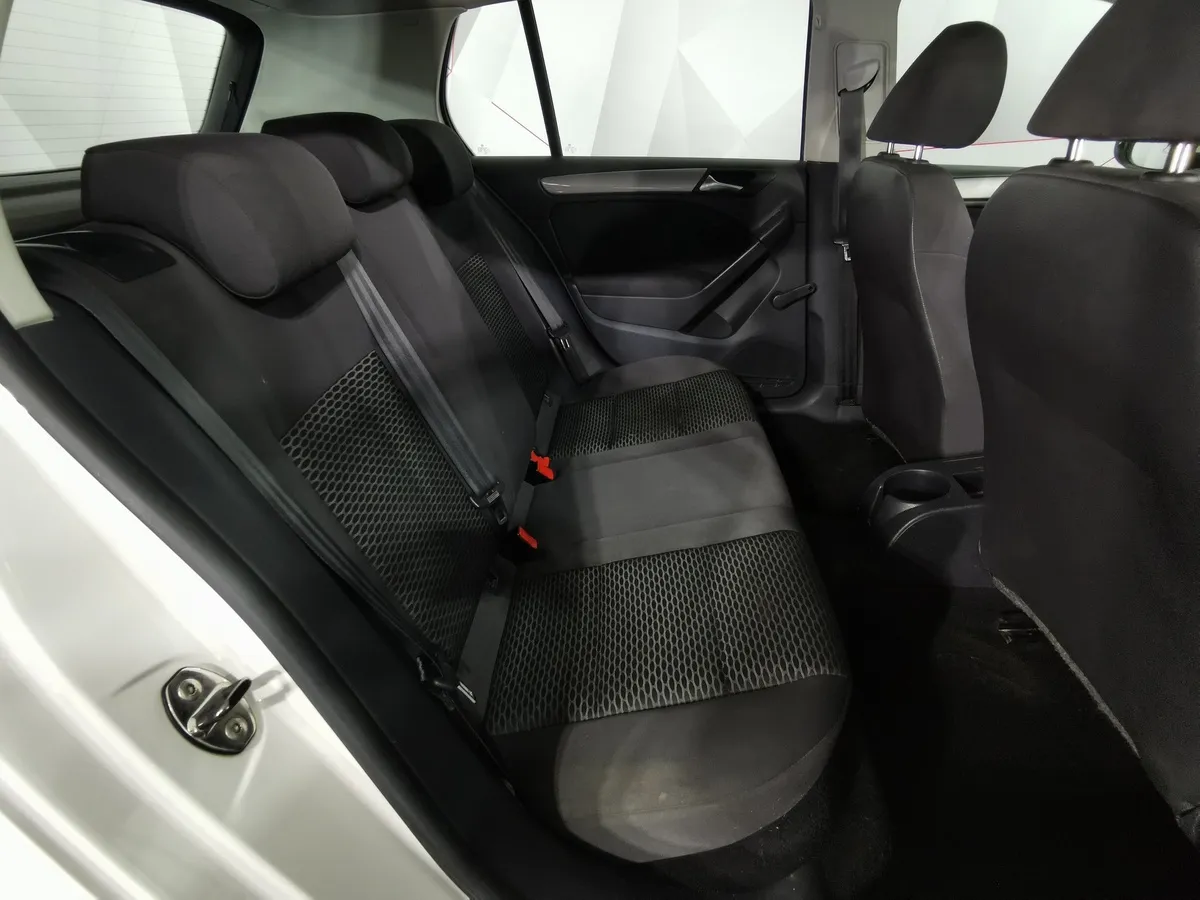 Volkswagen Golf 1.4 TSI DSG (122 л.с.) Trendline Белый в АВИЛОН. Слайд №14