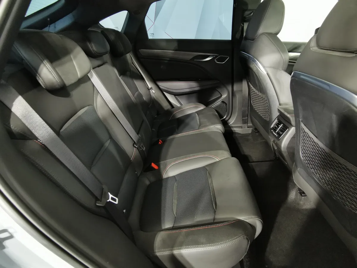 Geely Tugella 2.0 AT AWD (238 л.с.) Flagship Серый в АВИЛОН. Слайд №15