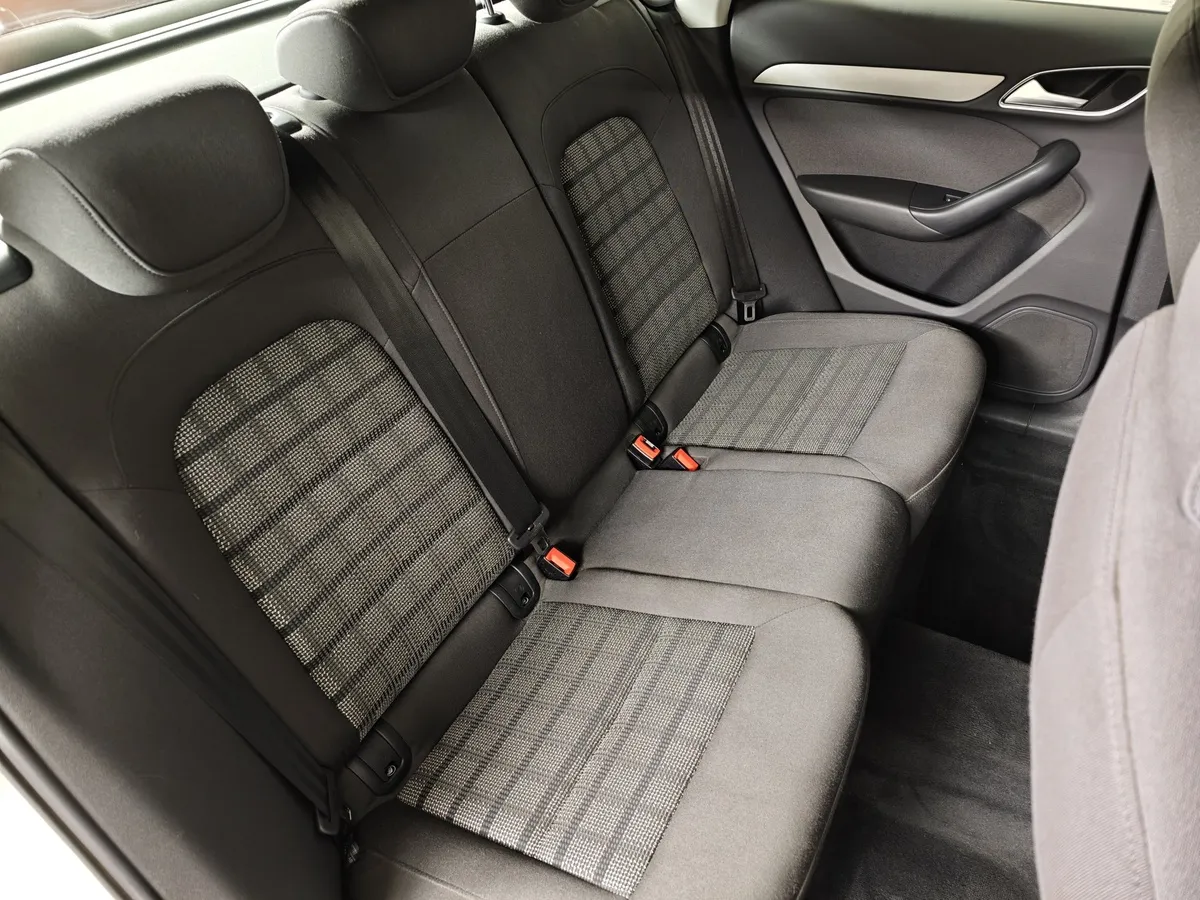 Audi Q3 2.0 TFSI quattro MT (170 л.с.) Белый в АВИЛОН. Слайд №17