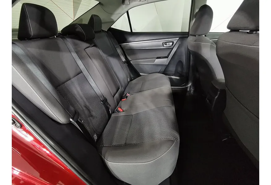 АВИЛОН - Toyota Corolla 1.6 CVT (122 л.с.) Комфорт Красный - slide 13