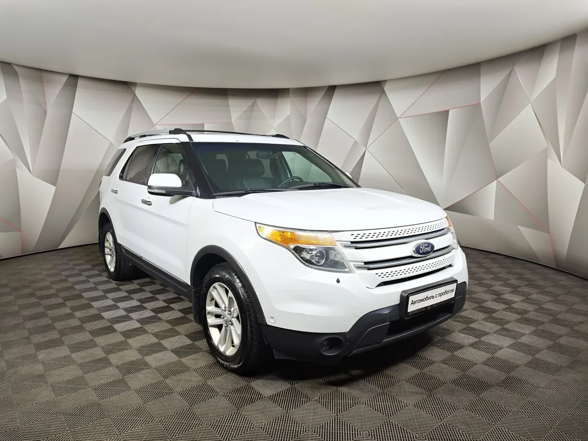 Ford Explorer 3.5 SelectShift 4WD (294 л.с.) Белый в АВИЛОН. Слайд №3