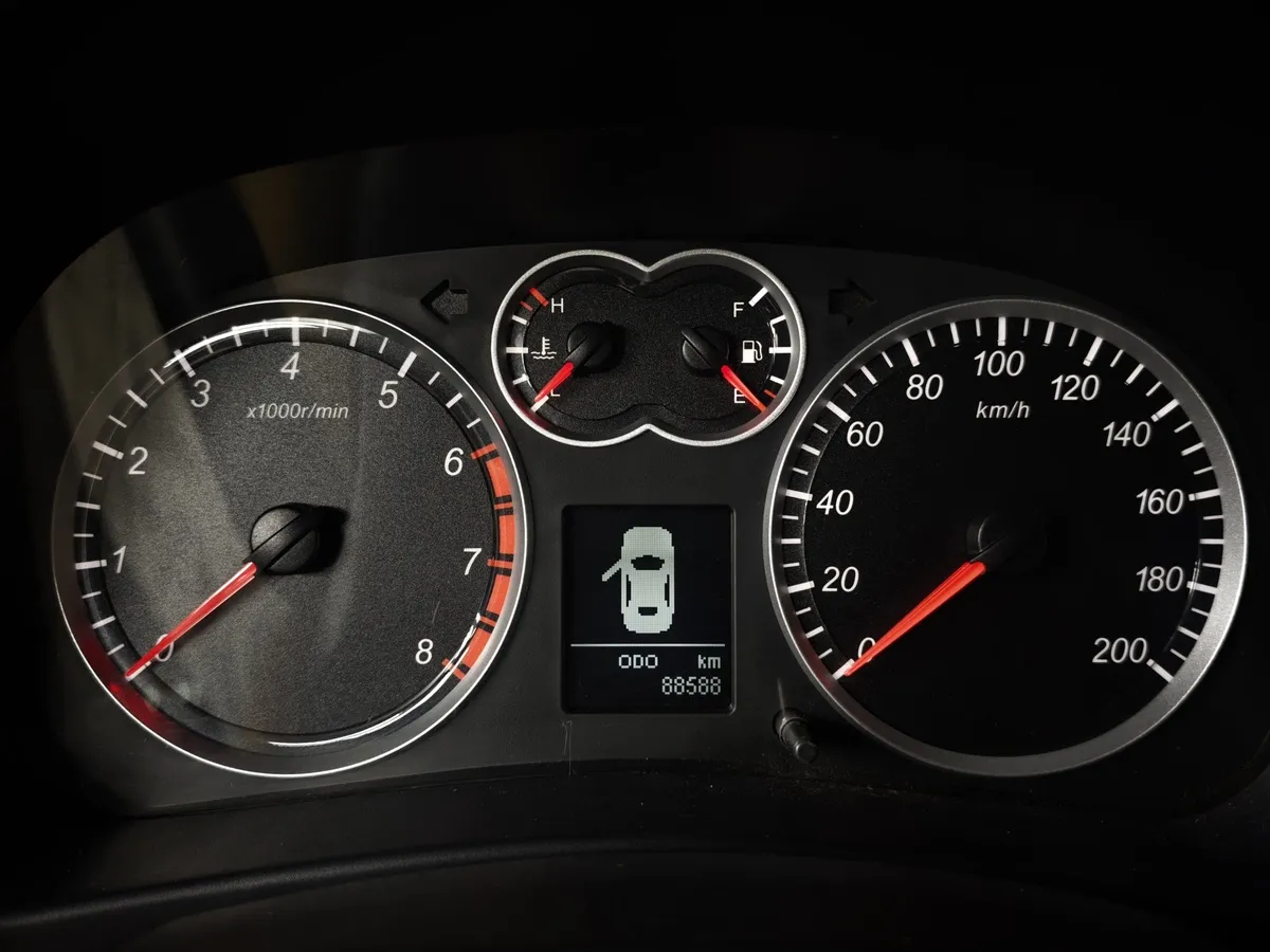 Volkswagen Tavendor 2.0 DSG 4WD (272 л.с.) Серый в АВИЛОН. Слайд №17
