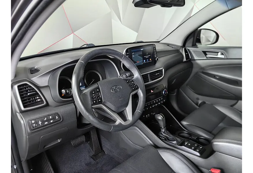 Hyundai Tucson 2.0 CRDi AT 4WD (185 л.с.) High-Tech Коричневый в АВИЛОН. Слайд №18