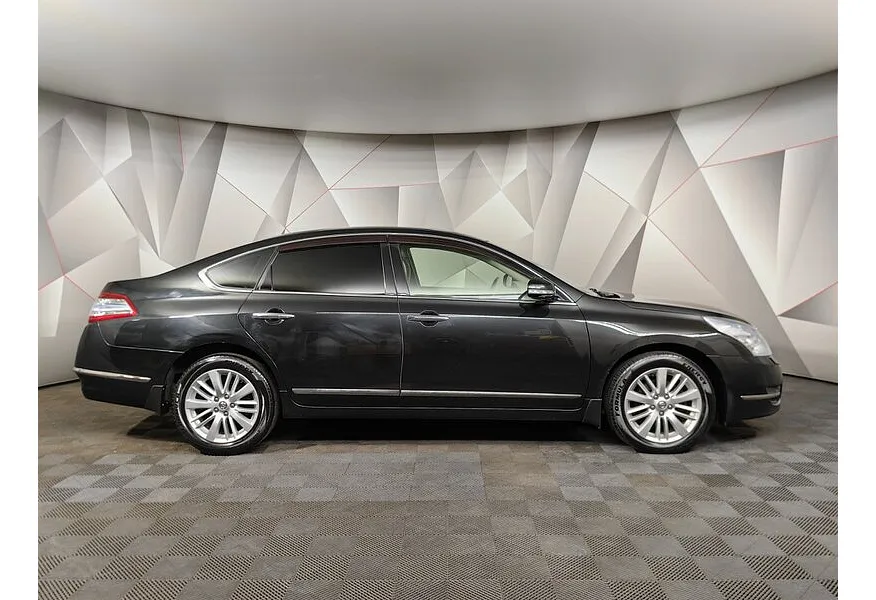 LIVE. Слайд №4