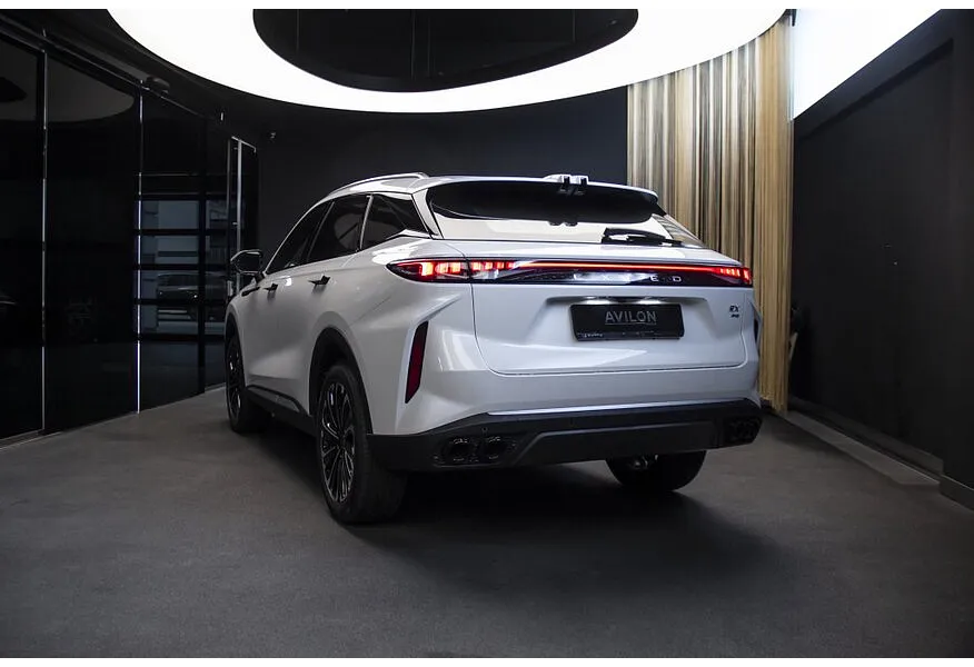 EXEED RX 2.0T DCT 4WD (197 л.с.) Urban Белый в АВИЛОН. Слайд №3