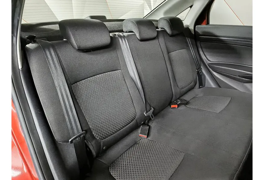 ВАЗ (Lada) Vesta 1.6 CVT (113 л.с.) GFL11-51-000 Comfort Красный в АВИЛОН. Слайд №17