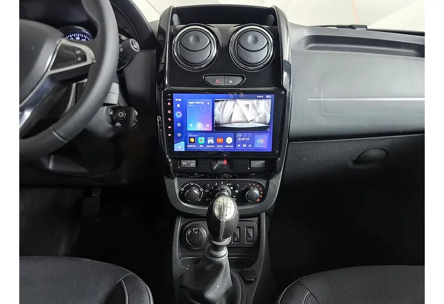 Renault Duster 2.0 MT 4x4 (143 л.с.) Белый в АВИЛОН. Слайд №14