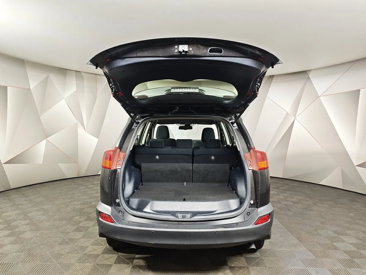 Toyota RAV4 2.0 CVT (146 л.с.) Коричневый в АВИЛОН. Слайд №10