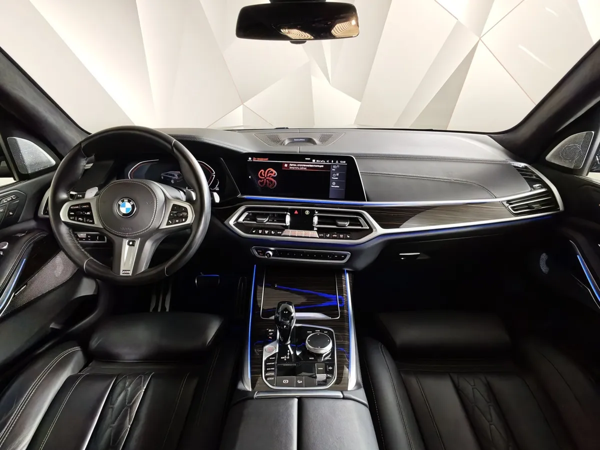 BMW X7 xDrive40d Steptronic (340 л.с.) Базовая (Локальная сборка) Черный в АВИЛОН. Слайд №11
