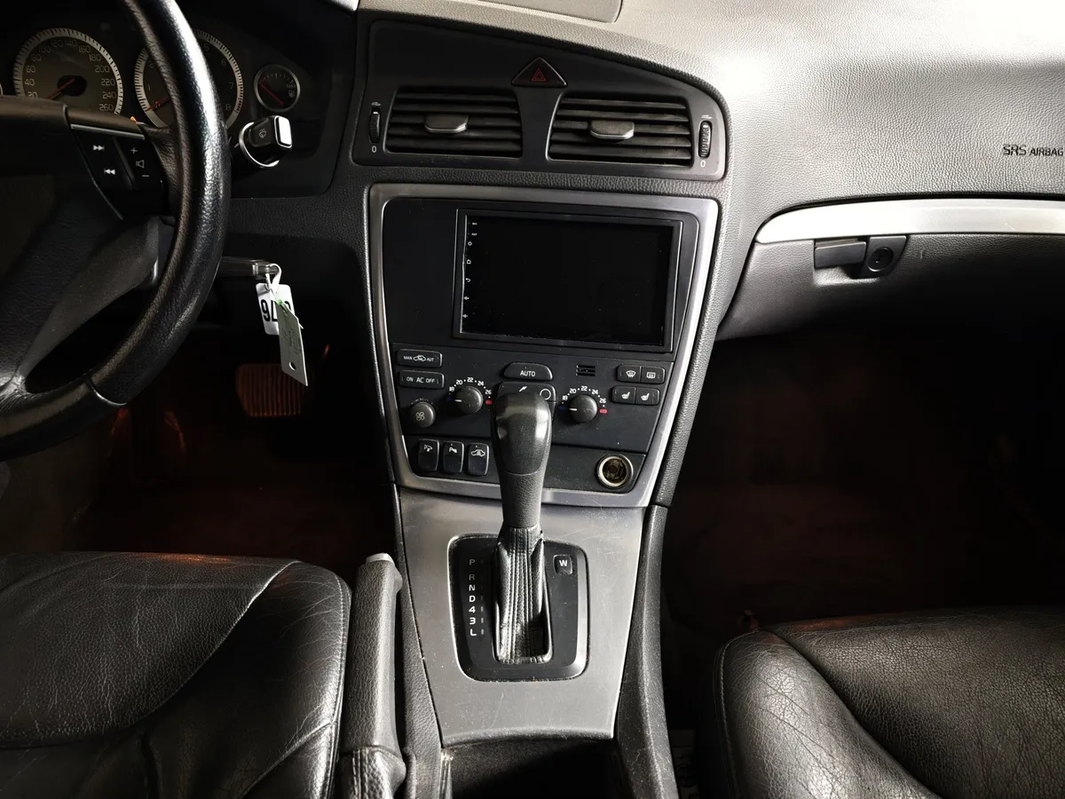 Volvo S60 2.4 AT (170 л.с.) Коричневый в АВИЛОН. Слайд №12