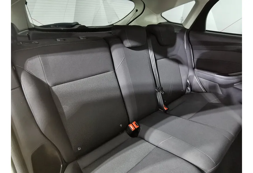 АВИЛОН - Ford Focus 1.6 PowerShift (105 л.с.) Trend Желтый - slide 7
