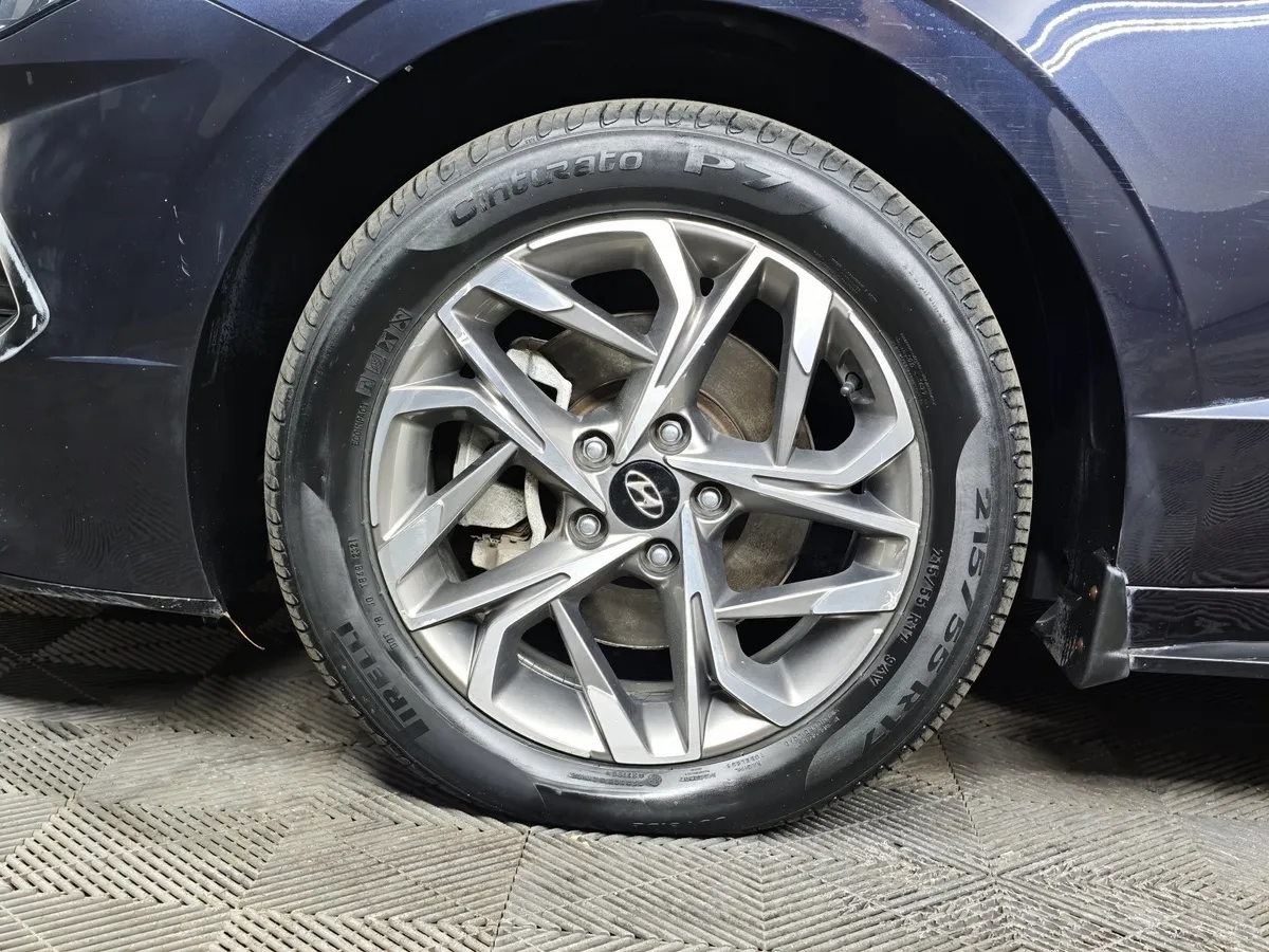 Hyundai Sonata 2.0 MPI (150 л.с.) Business Синий в АВИЛОН. Слайд №9
